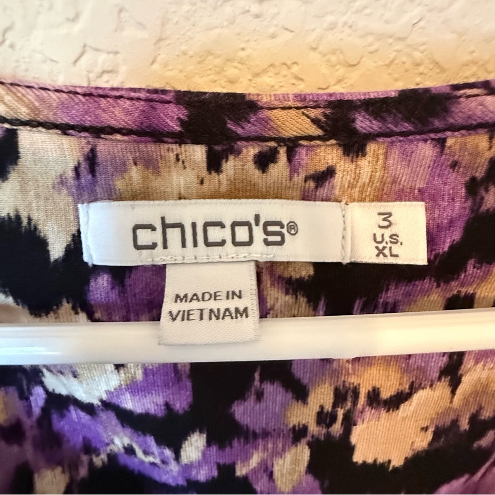 Chico’s Floral Sheer Blouse Size (3)XL Purple Black Organza Long Sleeve Top - Picture 5 of 12